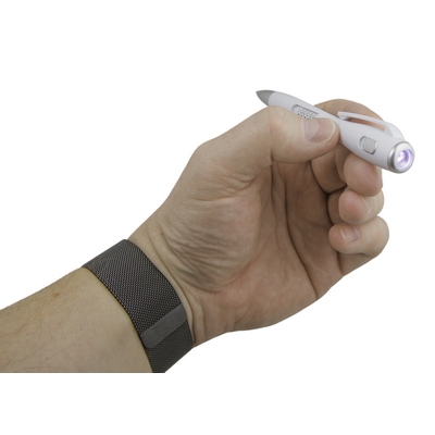 Stylo bille avec lampe LED | Stephen, blanc en Matières plastiques Photo 4 clients/infiniprinting/ax/photos_BD/AX13396-P4-Stylo-bille-avec-lampe-LED-|-Stephen-personnalise-.jpg